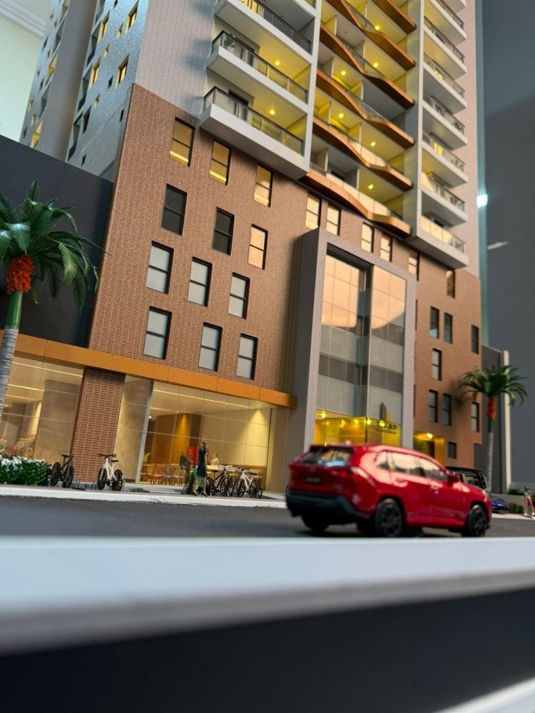 Ed. Blend - Escala 1:43